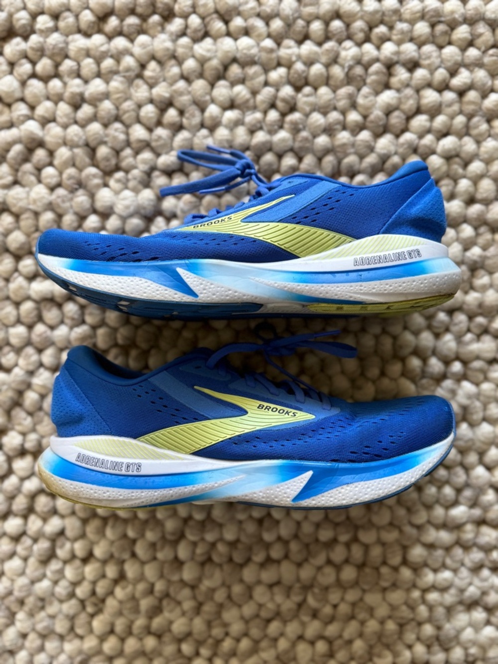Brooks Adrenaline GTS Running Shoes Men’s